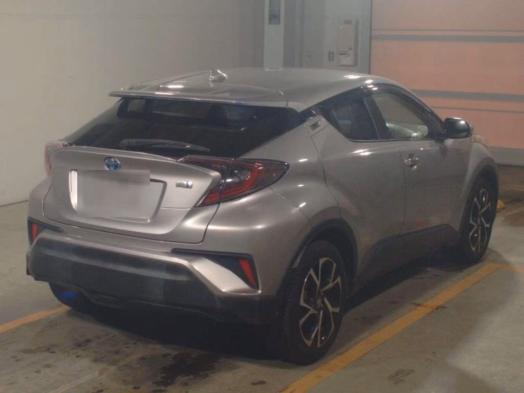 TOYOTA C-HR