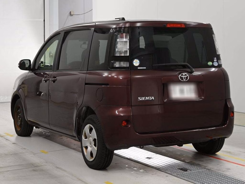 TOYOTA SIENTA