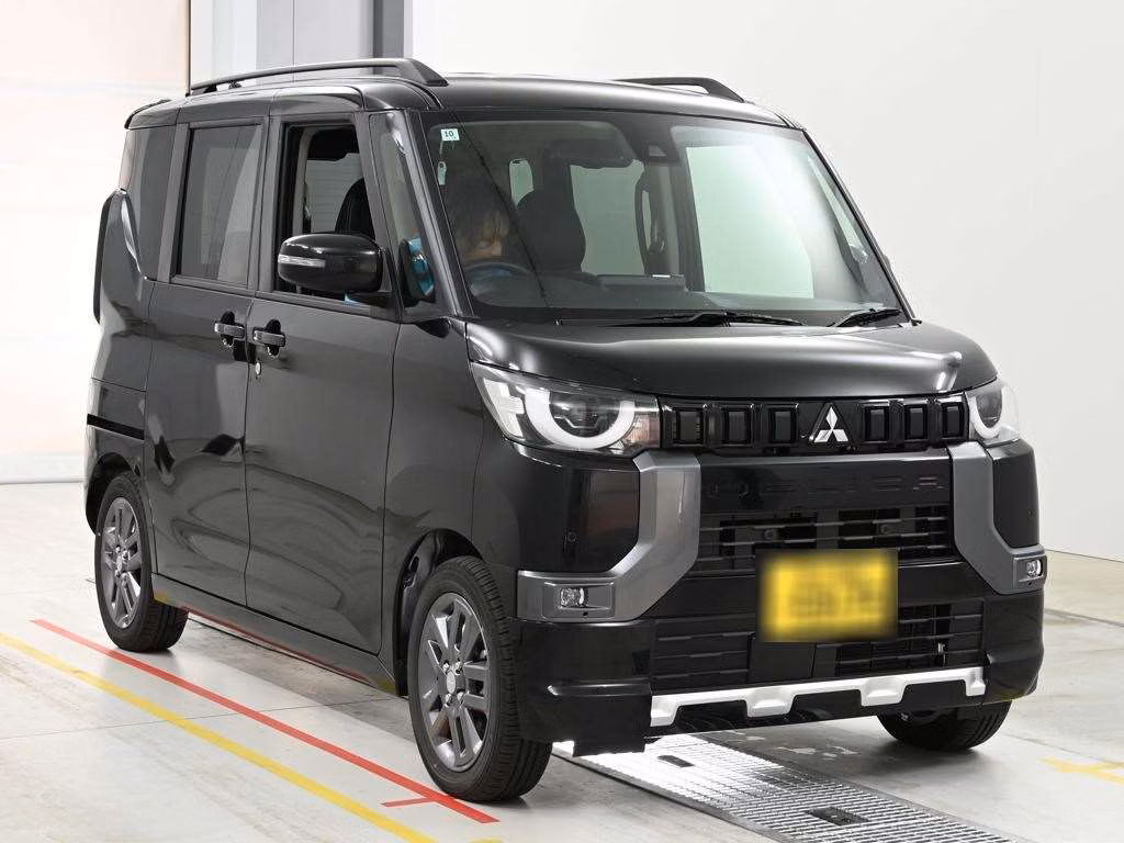 MITSUBISHI DELICA MINI