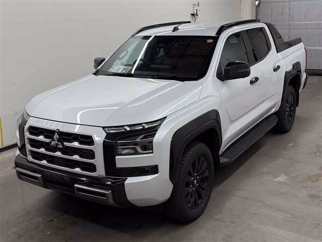 MITSUBISHI TRITON