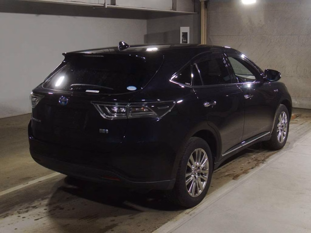 TOYOTA HARRIER