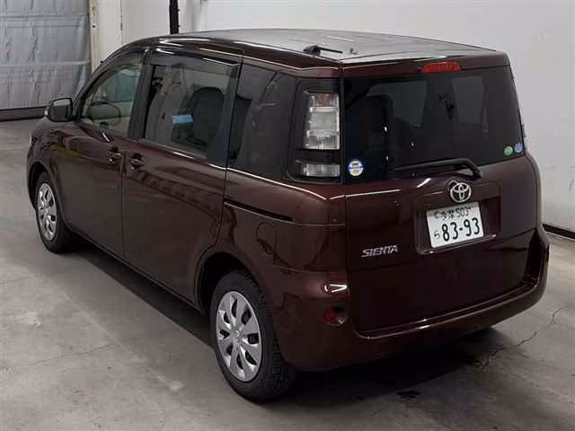 TOYOTA SIENTA