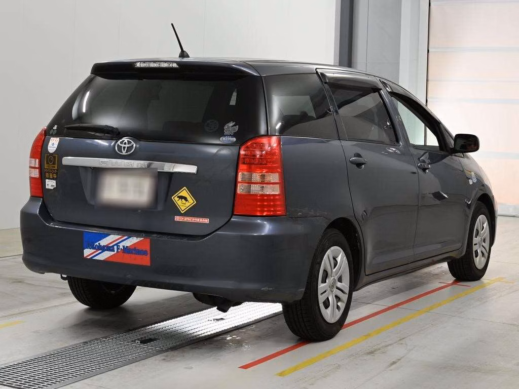 TOYOTA WISH