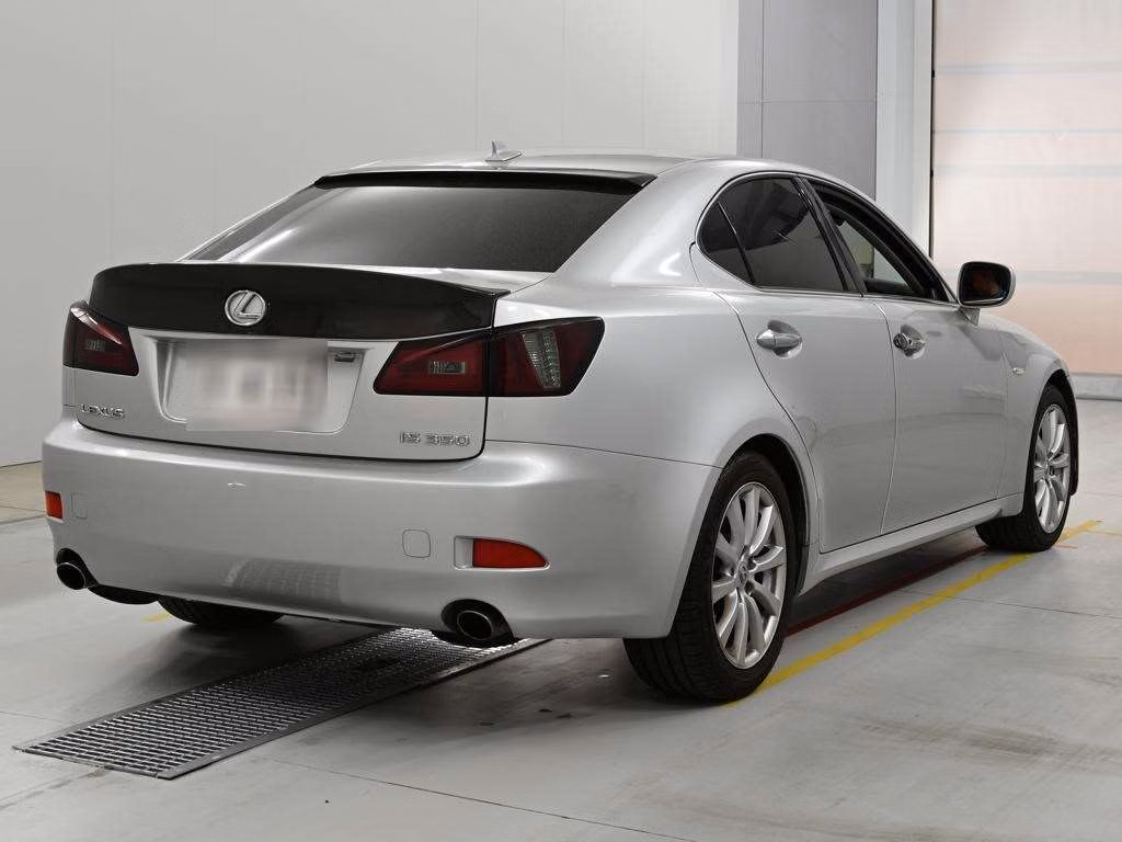 LEXUS IS350