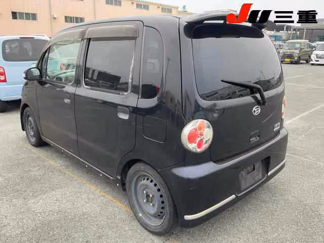 DAIHATSU MOVE LATTE