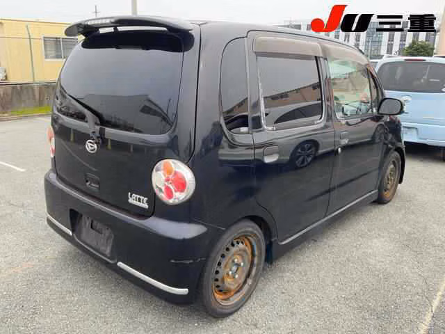 DAIHATSU MOVE LATTE
