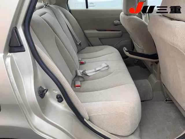 NISSAN TIIDA LATIO