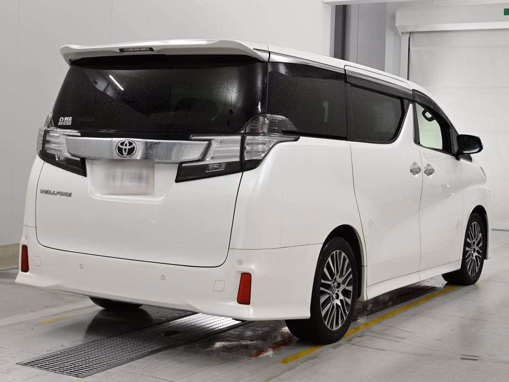 TOYOTA VELLFIRE
