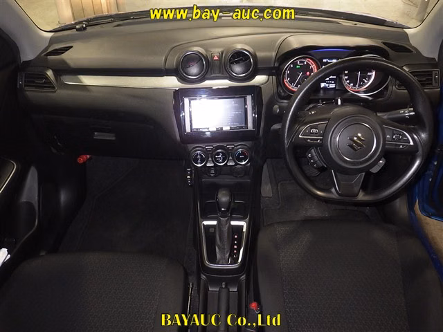 SUZUKI SWIFT