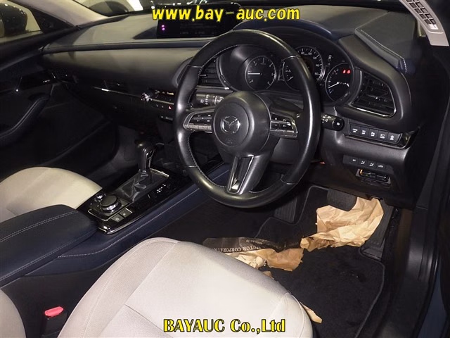 MAZDA CX-30
