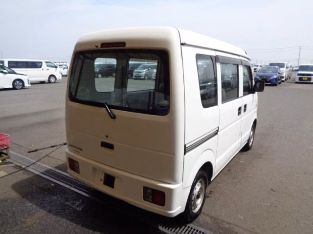 MITSUBISHI MINICAB