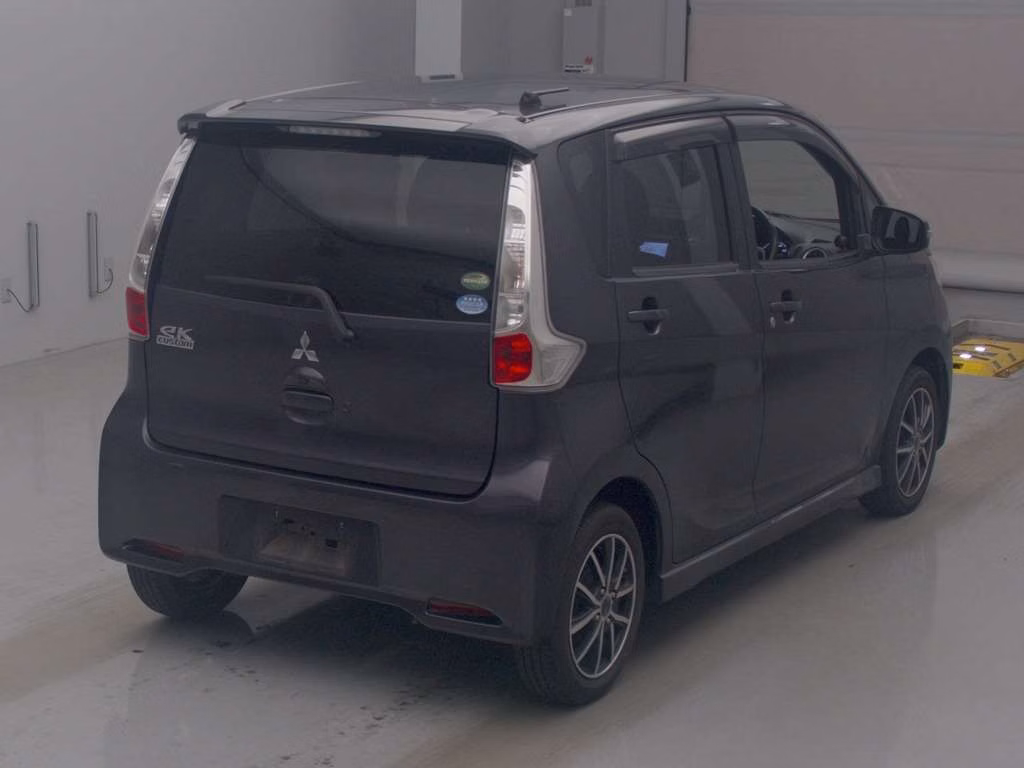 MITSUBISHI EK CUSTOM