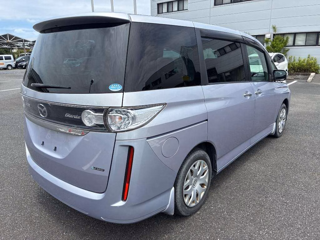 MAZDA BIANTE