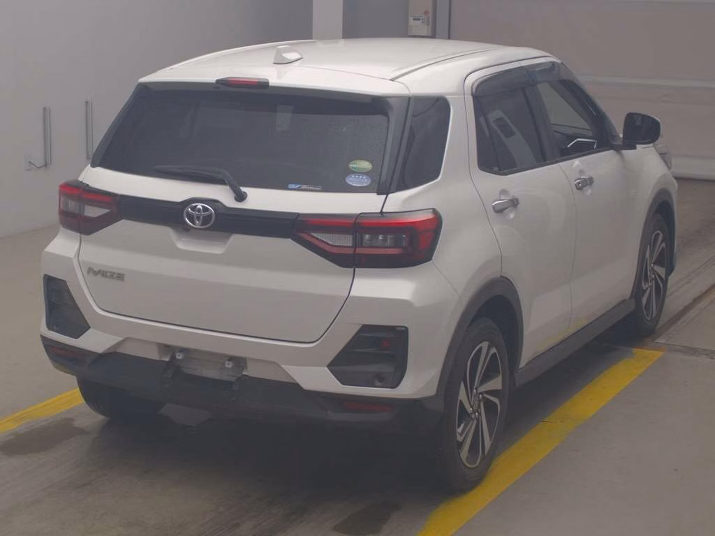TOYOTA RAIZE