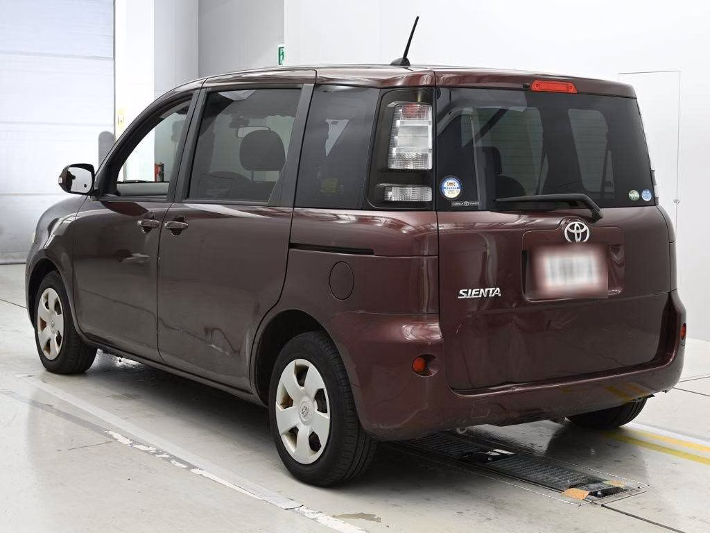 TOYOTA SIENTA