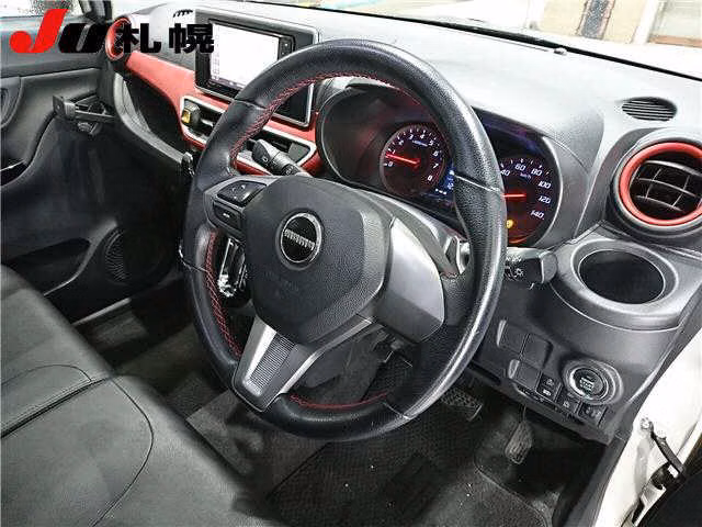 DAIHATSU CAST