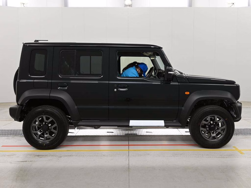 SUZUKI JIMNY
