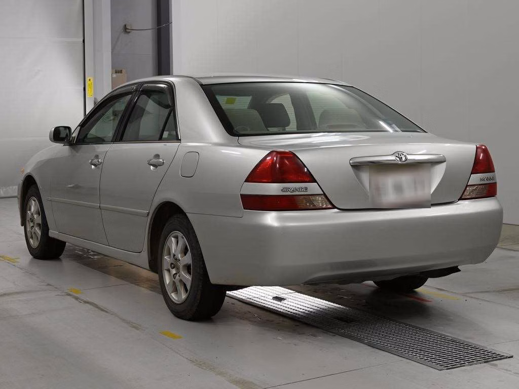 TOYOTA MARK II