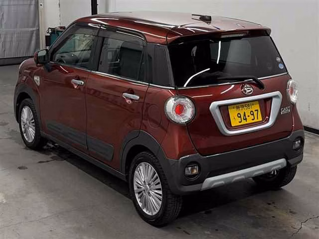 DAIHATSU CAST