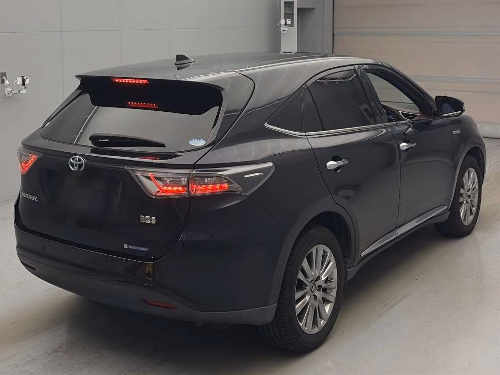 TOYOTA HARRIER