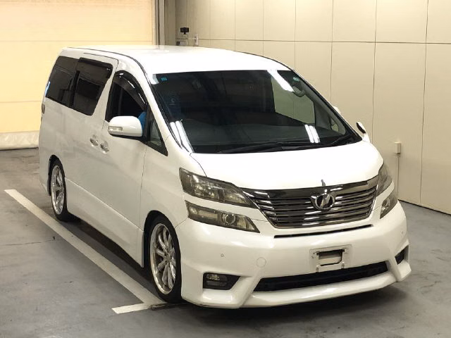 TOYOTA VELLFIRE