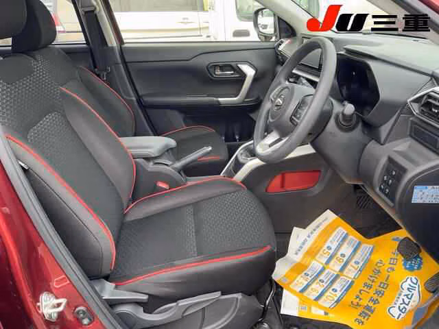 DAIHATSU ROCKY