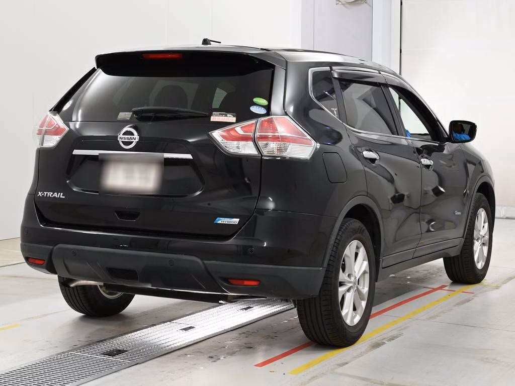 NISSAN X-TRAIL