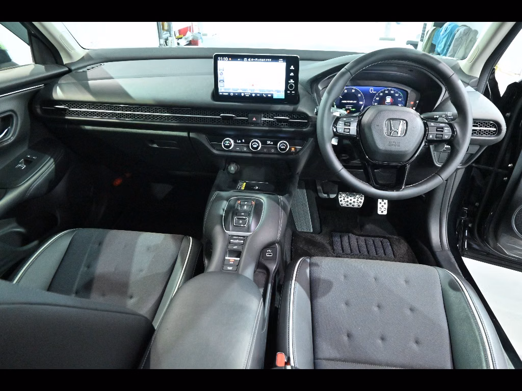 HONDA ZR-V