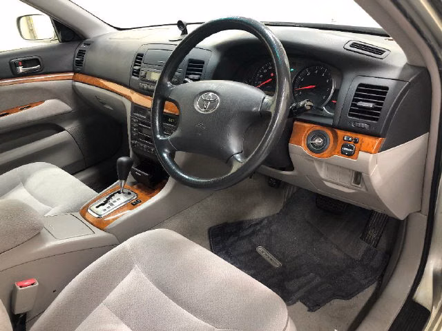 TOYOTA MARK II
