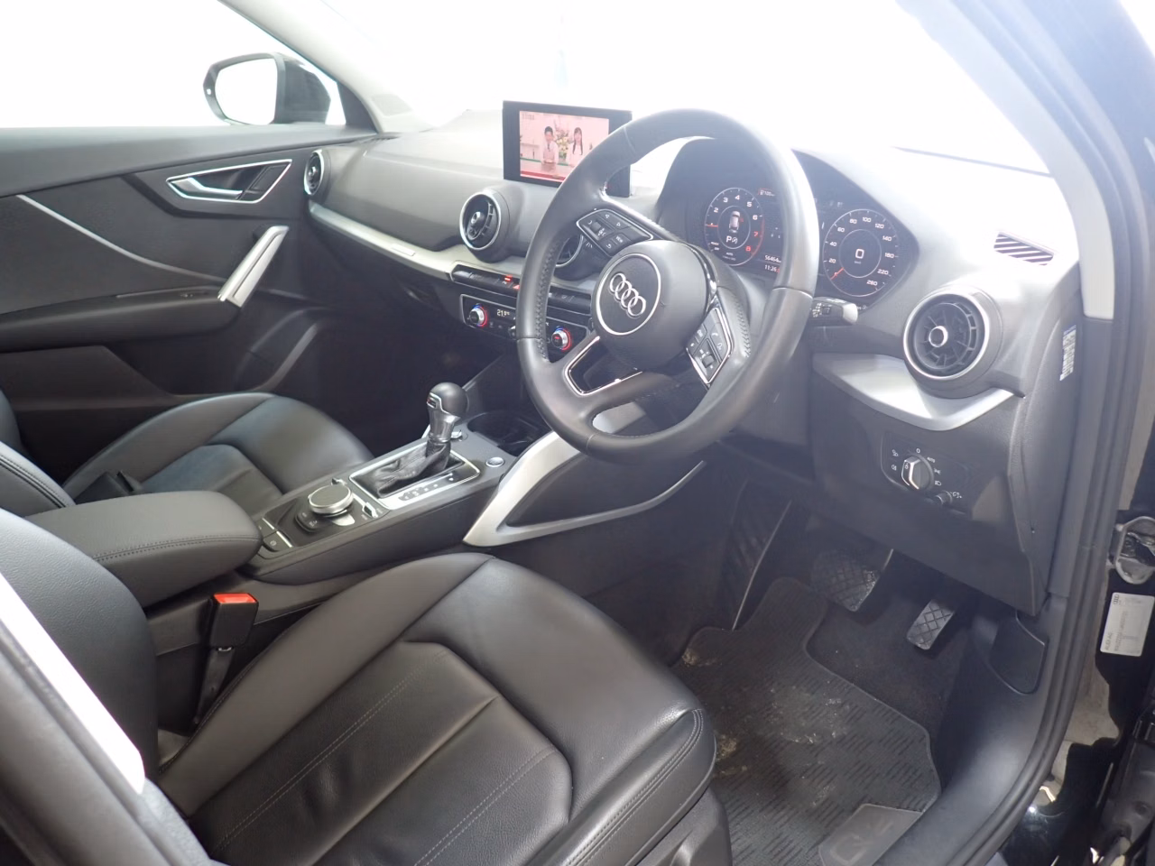 AUDI Q2