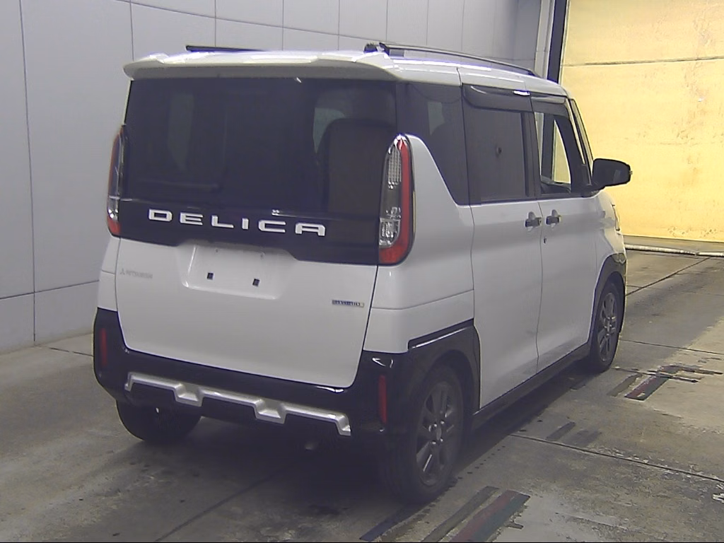 MITSUBISHI DELICA MINI