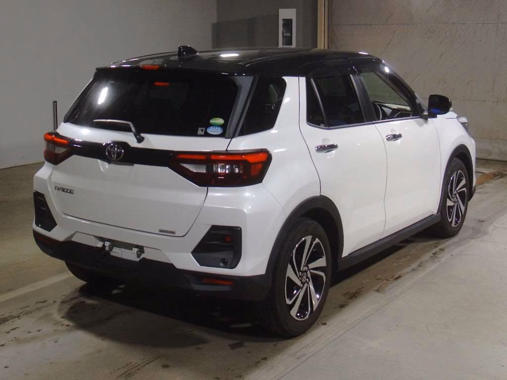 TOYOTA RAIZE