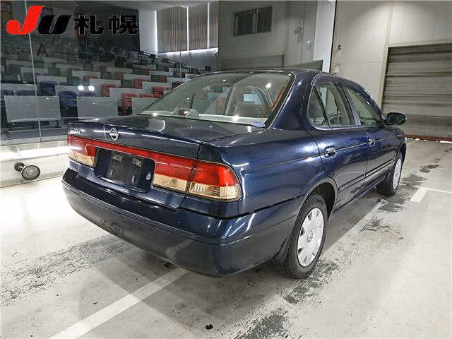 NISSAN SUNNY