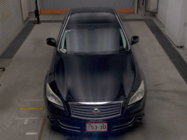 NISSAN FUGA