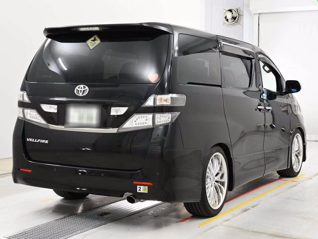 TOYOTA VELLFIRE