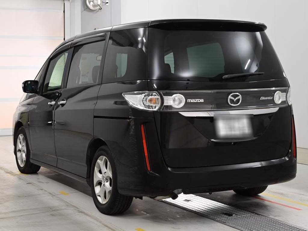 MAZDA BIANTE