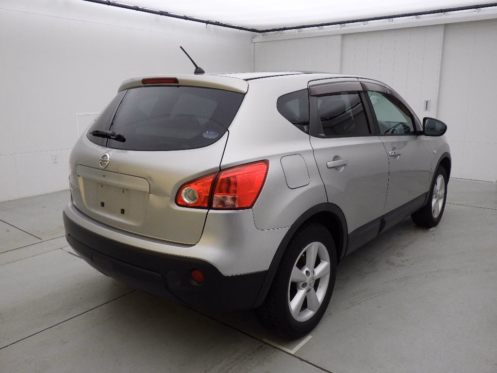 NISSAN DUALIS