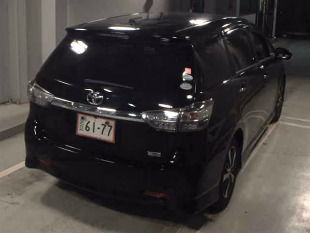 TOYOTA WISH