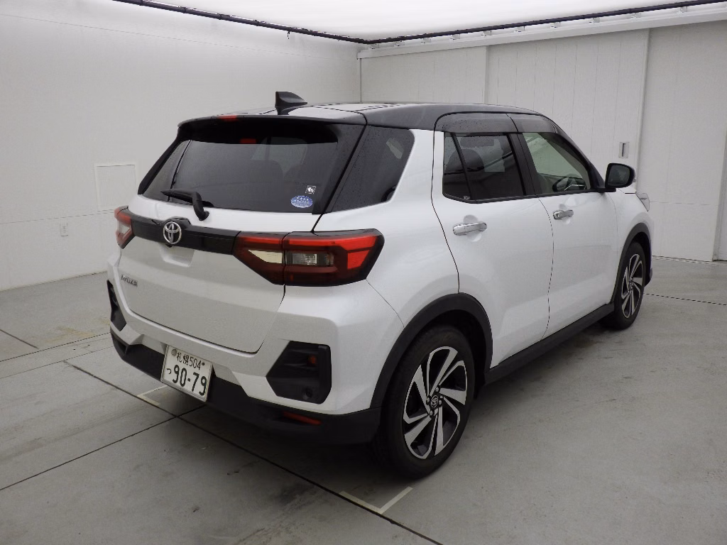 TOYOTA RAIZE