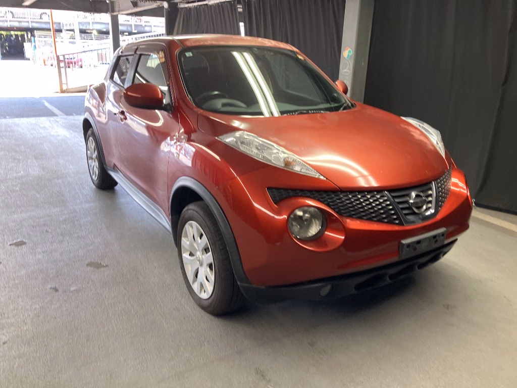 NISSAN JUKE