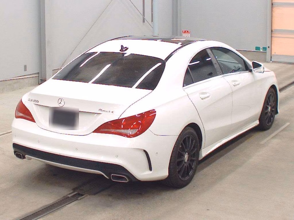 MERCEDES-BENZ CLA-CLASS