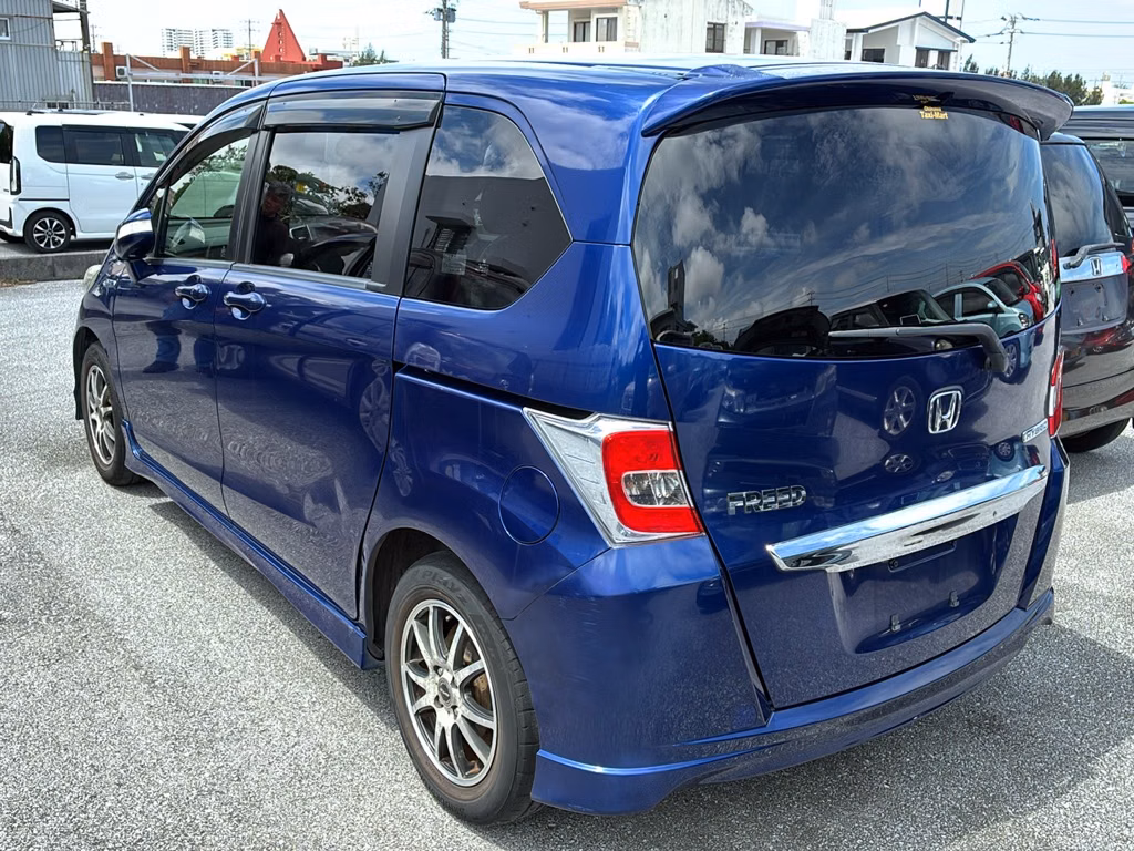 HONDA FREED
