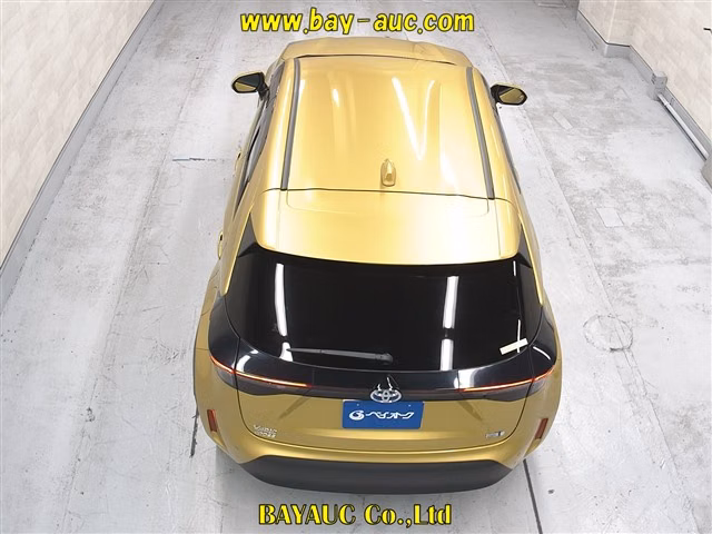 TOYOTA YARIS CROSS