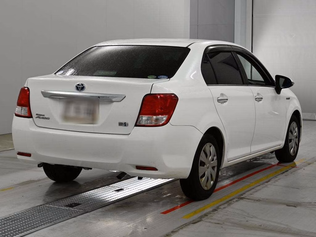 TOYOTA COROLLA AXIO