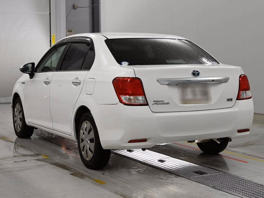 TOYOTA COROLLA AXIO
