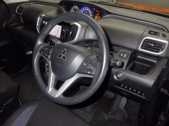 MITSUBISHI DELICA D:2