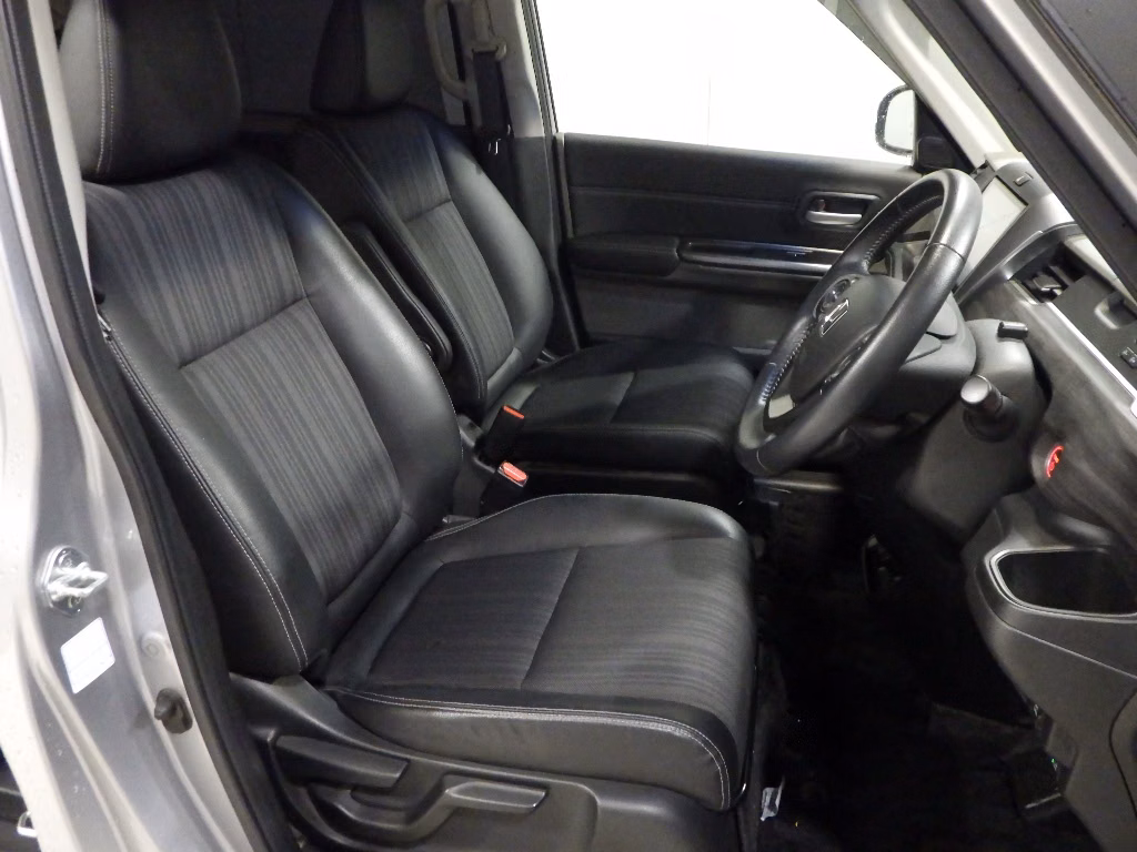 HONDA FREED+