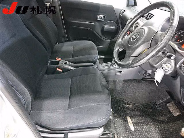 DAIHATSU TERIOS KID