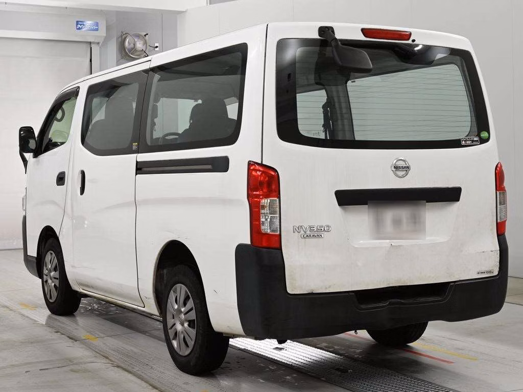 NISSAN NV350 CARAVAN