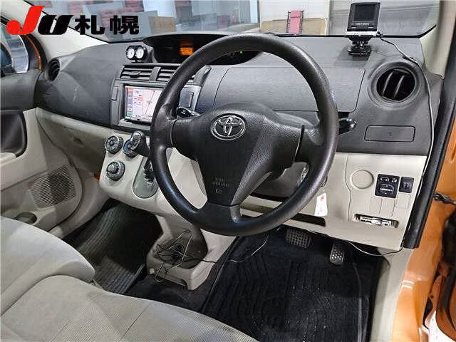TOYOTA PASSO SETTE